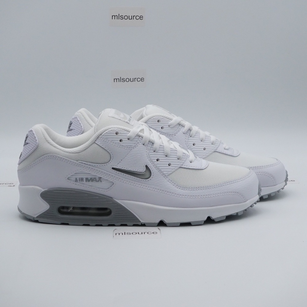 NEW Men's Nike Air Max 90 Jewel Swoosh Sneakers FN8005-100 White - Picture 2 of 16